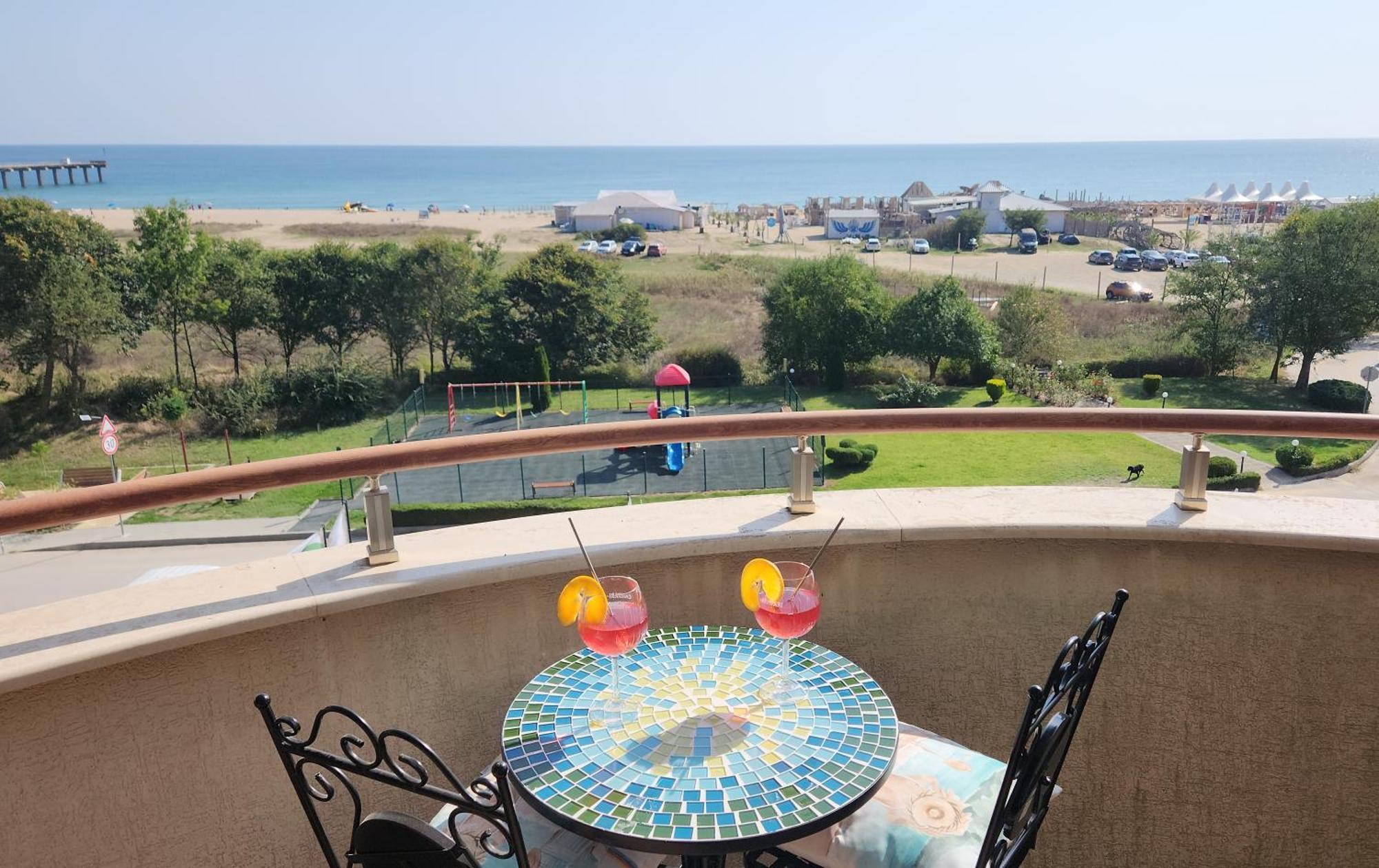 Beach View Apartment Shkorpilovtsi Exterior foto